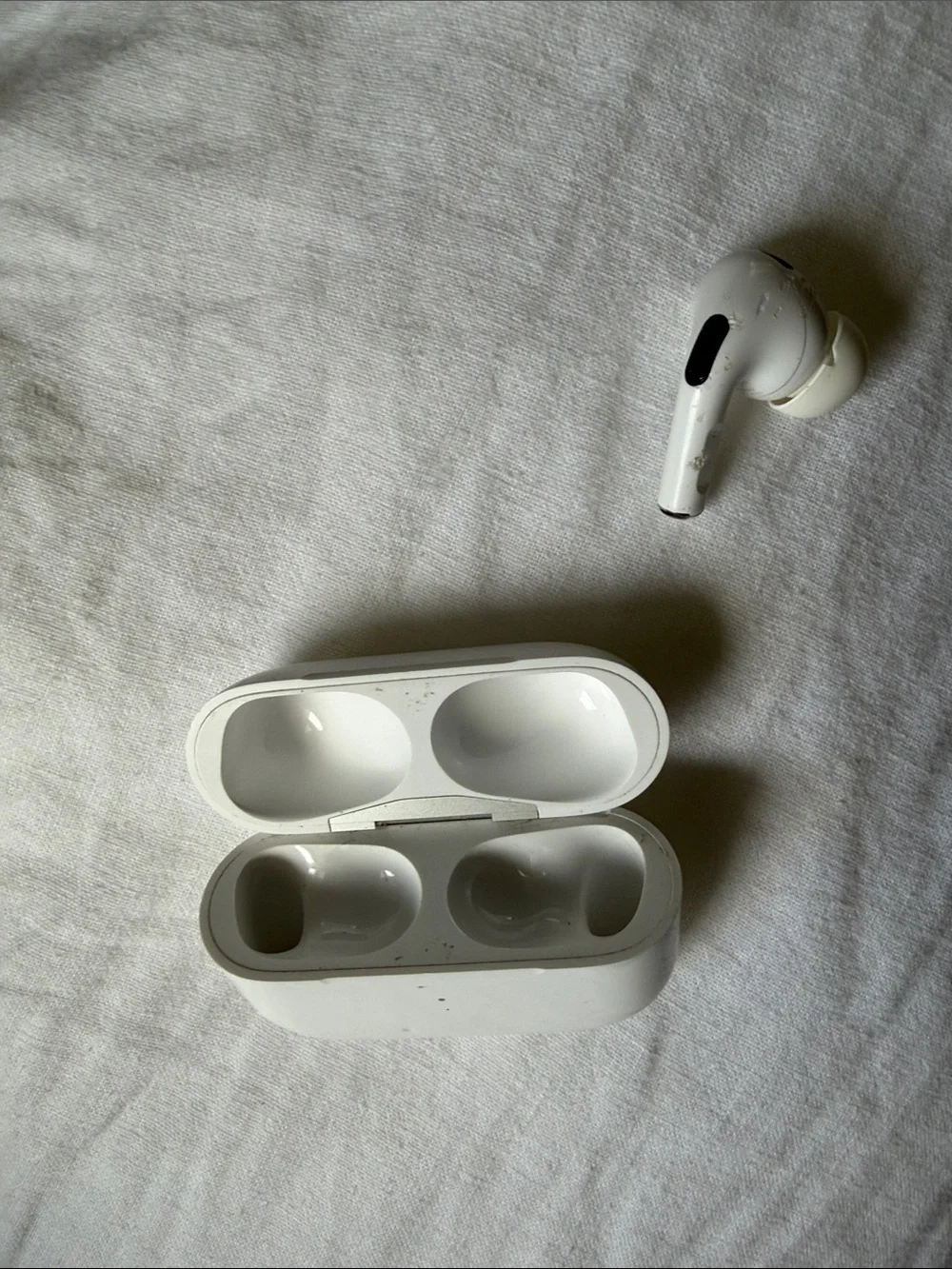 Apple air pod